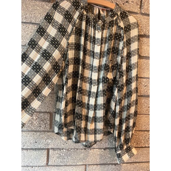 Anthropology Brand PilcroButton up Sz L - Picture 3 of 15